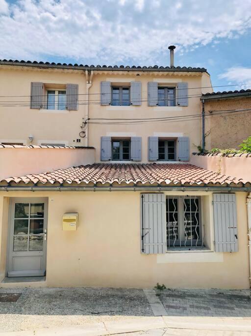 Logement Neuf, Tout Confort, Au Coeur Du Village Saint Didier  Ngoại thất bức ảnh