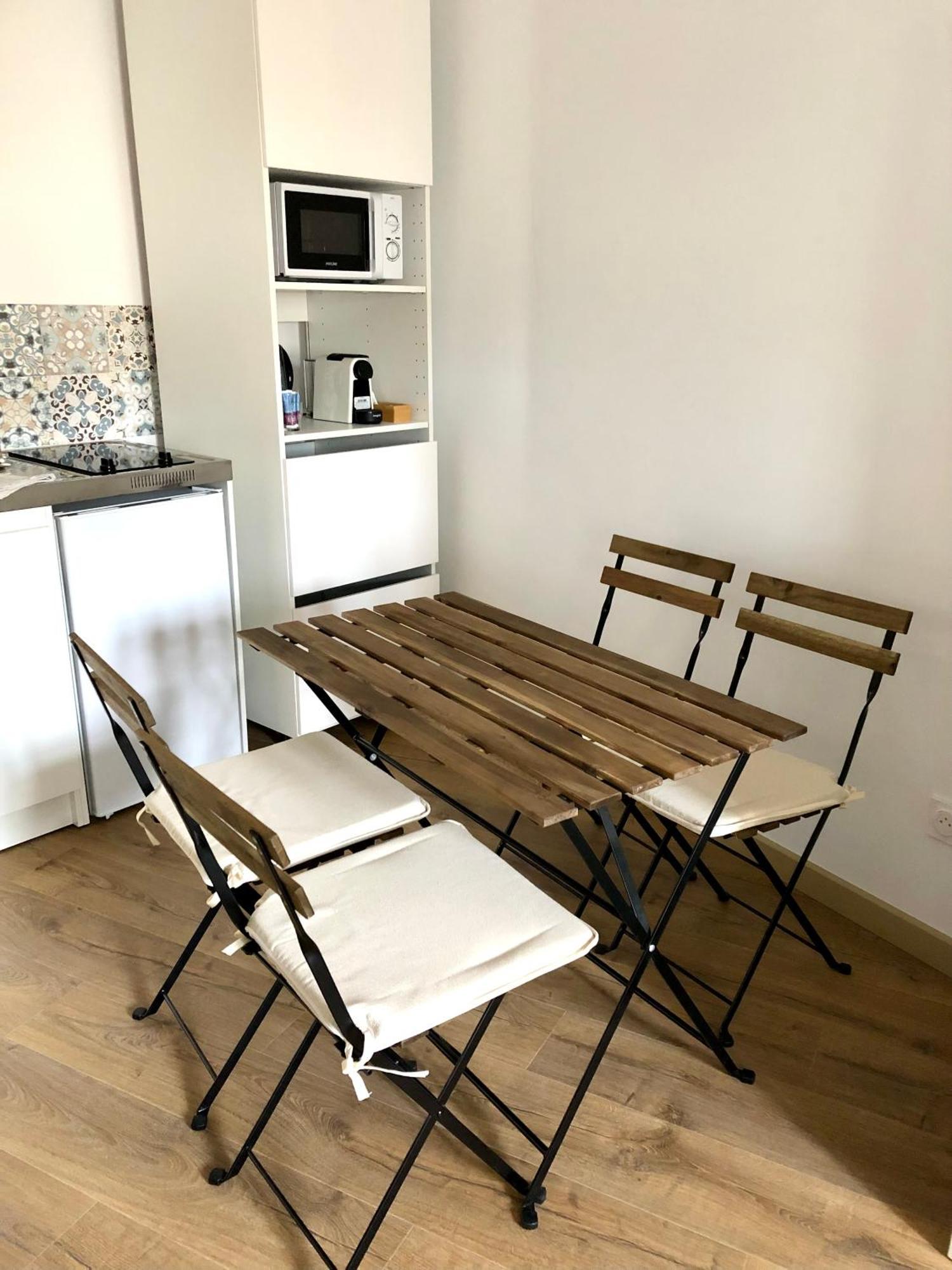 Logement Neuf, Tout Confort, Au Coeur Du Village Saint Didier  Ngoại thất bức ảnh