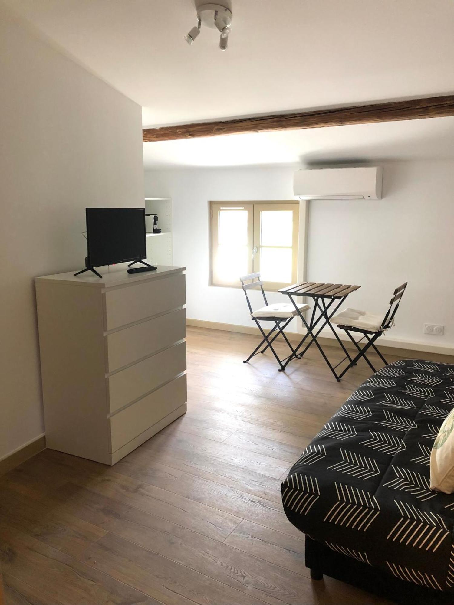 Logement Neuf, Tout Confort, Au Coeur Du Village Saint Didier  Ngoại thất bức ảnh